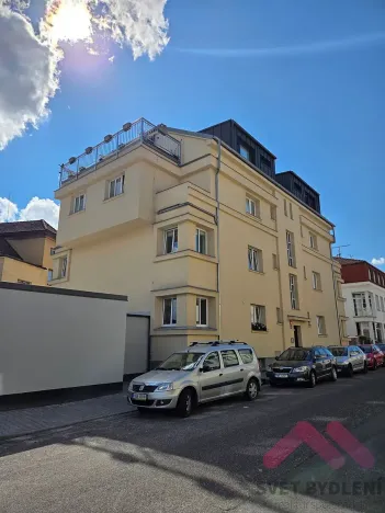 Pronájem bytu 2+kk, Praha - Řepy, Čistovická, 38 m2
