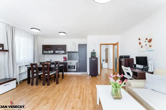 Prodej bytu 3+kk, Praha - Třeboradice, Špeciánova, 74 m2