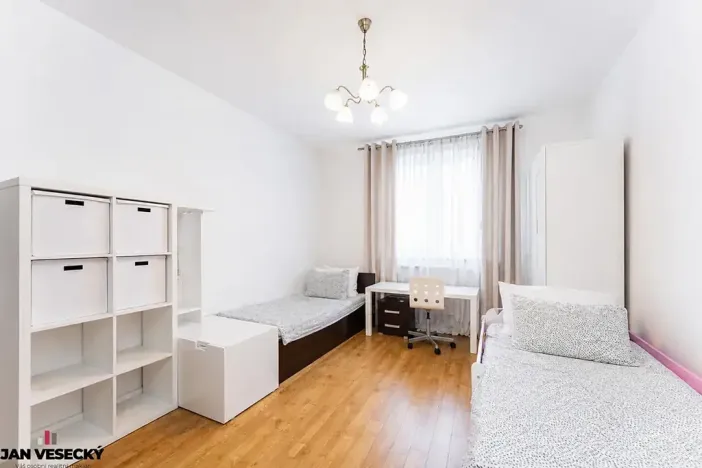 Prodej bytu 3+kk, Praha - Třeboradice, Špeciánova, 74 m2