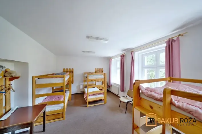 Prodej komerčního pozemku, Heřmánkovice, 40632 m2