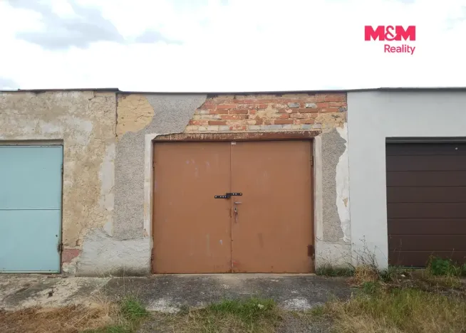 Prodej garáže, Komárov, 28. října, 19 m2