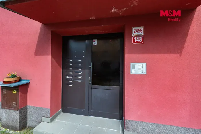 Prodej bytu 2+1, Aš, Hlavní, 51 m2