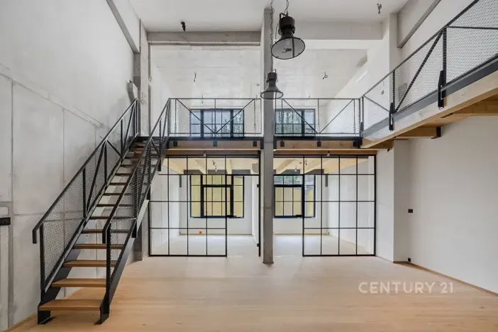 Prodej bytu 4+kk, Praha - Vysočany, Kolbenova, 176 m2
