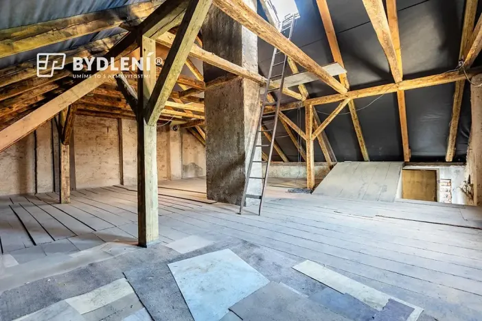 Prodej rodinného domu, Krupka, Náves, 297 m2
