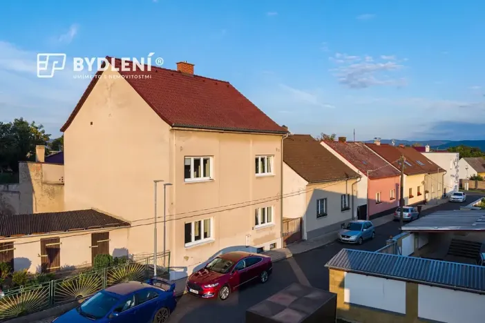 Prodej rodinného domu, Krupka, Náves, 297 m2