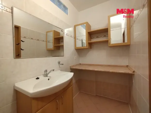 Pronájem bytu 3+1, Kopřivnice, 17. listopadu, 68 m2