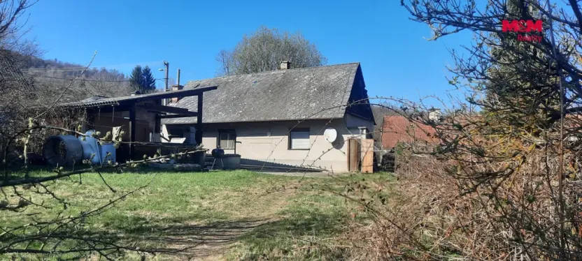 Prodej rodinného domu, Bouzov - Bezděkov, 158 m2