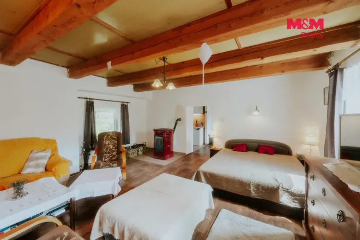 Prodej chalupy, Kadov - Lnářský Málkov, 250 m2