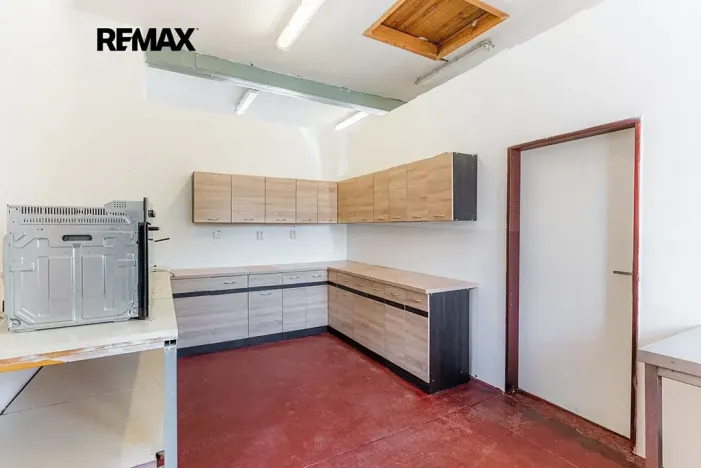 Prodej ubytování, Šenov u Nového Jičína, Jaselská, 545 m2