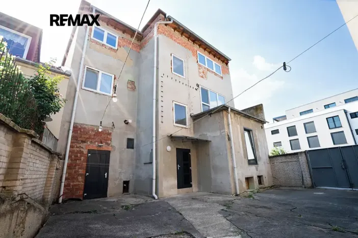 Prodej obchodního prostoru, Kyjov, třída Komenského, 290 m2