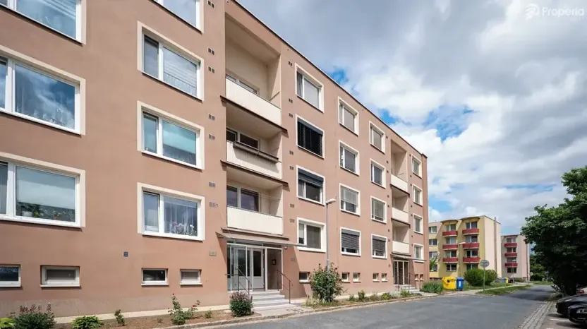 Prodej bytu 3+1, Hrušovany u Brna, Sídliště, 73 m2