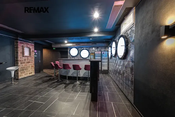 Prodej obchodního prostoru, Břidličná, Osvobození, 140 m2