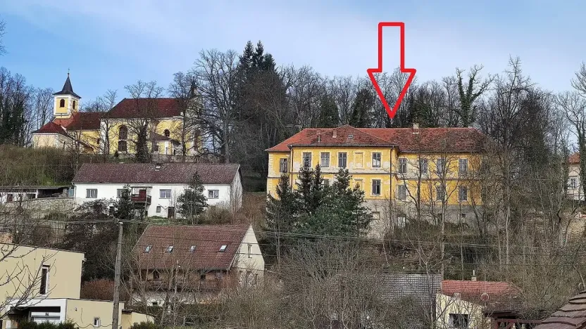 Prodej ubytování, Štěkeň, U Zámku, 1014 m2