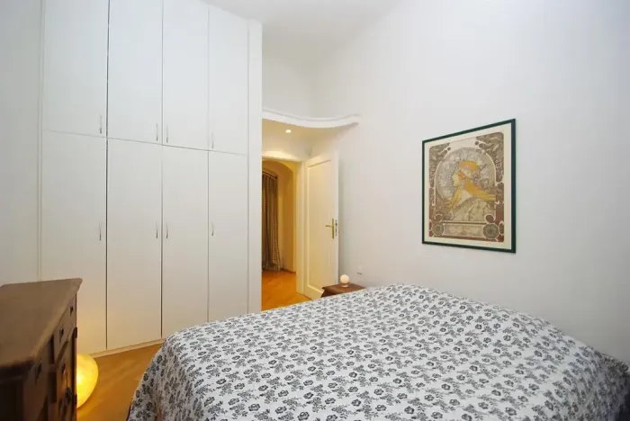Pronájem bytu 3+1, Praha - Nové Město, Odborů, 81 m2