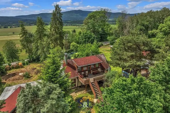 Prodej zemědělské usedlosti, Horní Planá, 200 m2