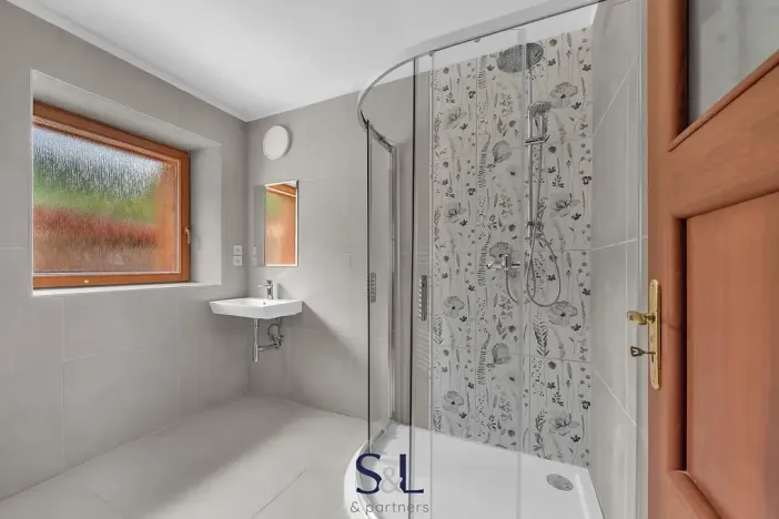 Prodej zemědělské usedlosti, Horní Planá, 200 m2