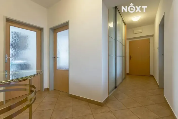 Prodej bytu 3+1, Zliv, Dolní náměstí, 89 m2