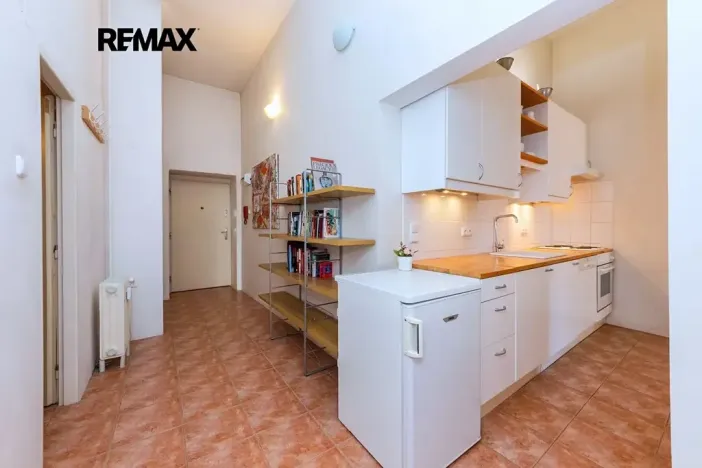 Prodej bytu 2+kk, Praha - Nové Město, Pštrossova, 55 m2