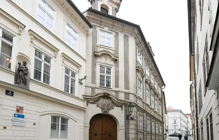 Pronájem bytu 4+1, Praha - Malá Strana, Vlašská, 170 m2