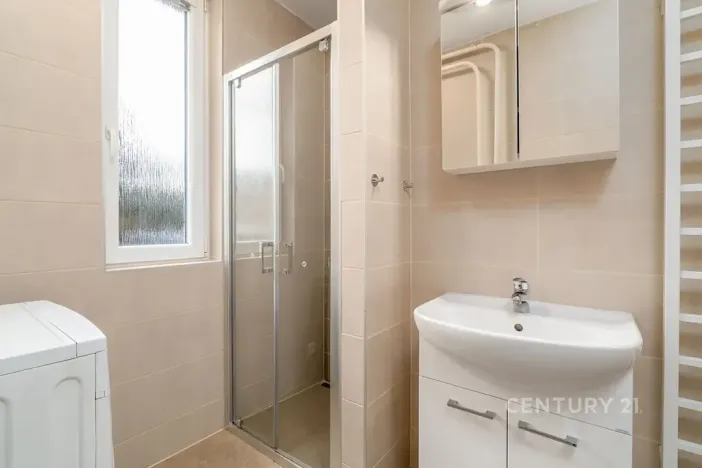 Pronájem bytu 1+1, Děčín, Růžová, 35 m2