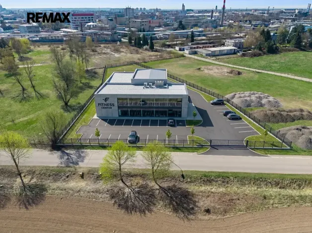 Prodej komerčního pozemku, Hradec Králové, 7896 m2