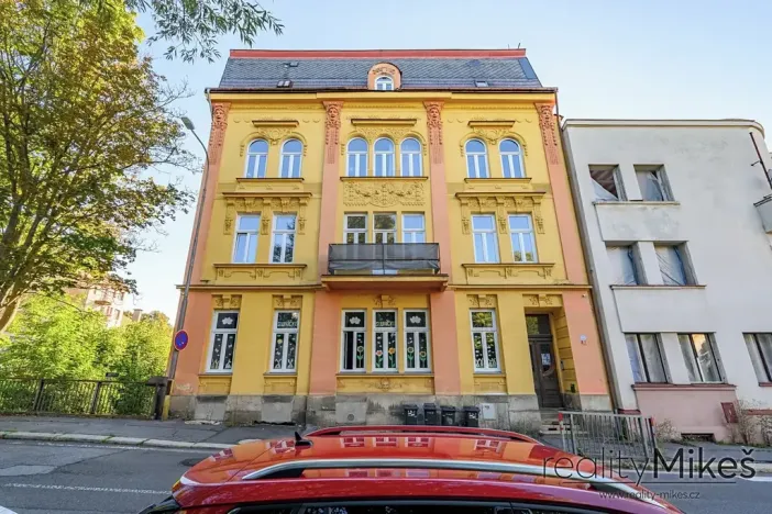 Pronájem bytu 4+1, Jablonec nad Nisou, SNP, 159 m2