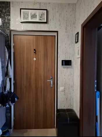 Prodej bytu 2+1, Karlovy Vary, Západní, 59 m2
