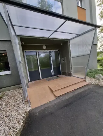 Prodej bytu 2+1, Karlovy Vary, Západní, 59 m2