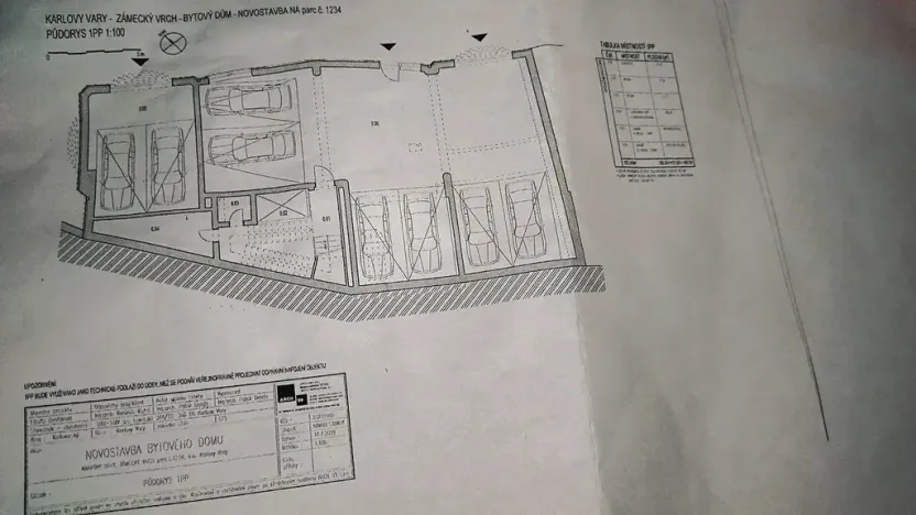 Prodej bytu 4+kk, Karlovy Vary, Zámecký vrch, 144 m2