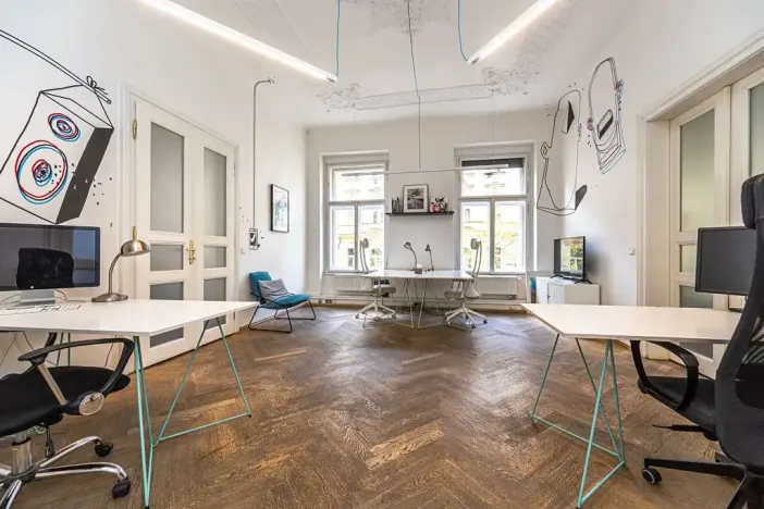 Pronájem kanceláře, Praha - Vinohrady, Mánesova, 261 m2