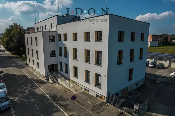 Pronájem kanceláře, Frýdek-Místek, Riegrova, 212 m2