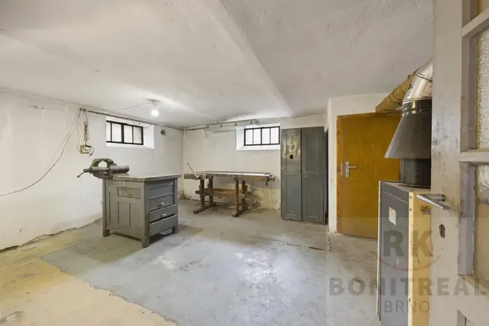 Prodej rodinného domu, Černá Hora, Budovatelská, 267 m2