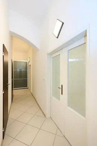 Pronájem bytu 3+1, Praha - Smíchov, Kroftova, 84 m2