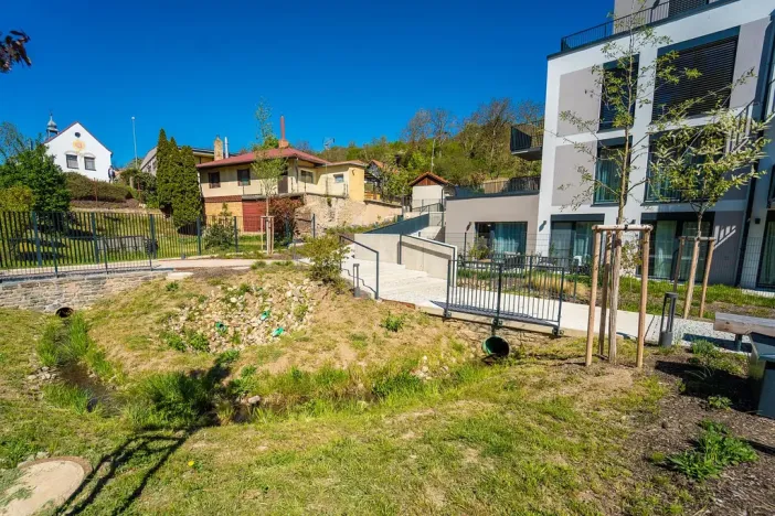 Pronájem komerční, Praha - Lysolaje, Kovárenská, 82 m2