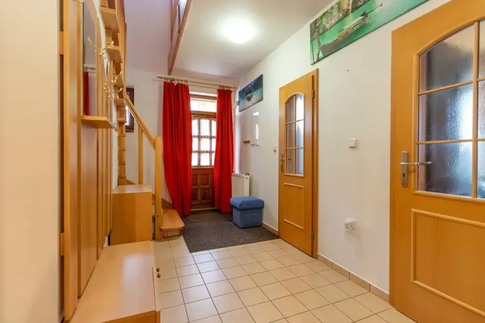 Prodej rodinného domu, Mnichovo Hradiště, Lomená, 219 m2