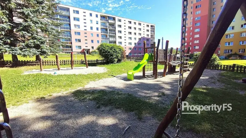 Pronájem bytu 3+kk, Tanvald, Sportovní, 57 m2