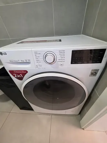 Pronájem bytu 1+kk, Praha - Jinonice, Kloudova, 23 m2