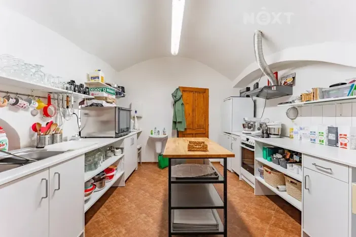 Pronájem restaurace, Štíty, nám. Míru, 59 m2