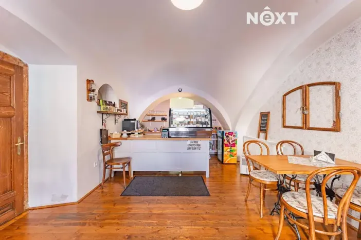 Pronájem restaurace, Štíty, nám. Míru, 59 m2