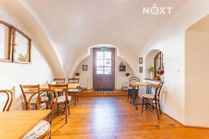 Pronájem restaurace, Štíty, nám. Míru, 59 m2