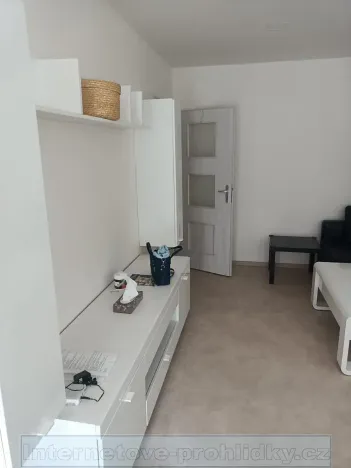 Pronájem pokoje, Praha - Kamýk, 20 m2