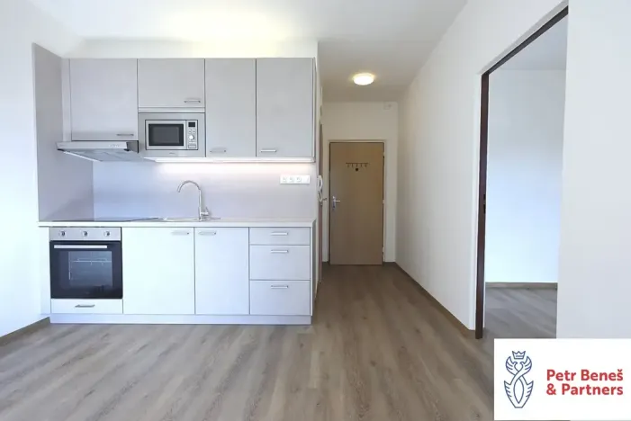 Pronájem bytu 2+kk, Plzeň, Karla Steinera, 36 m2