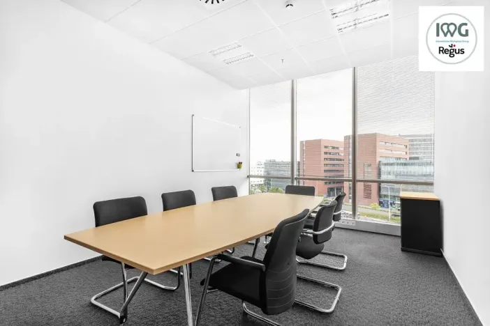 Pronájem kanceláře, Praha - Nusle, Na strži, 120 m2