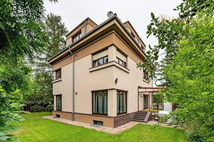 Prodej vily, Praha - Břevnov, Zeyerova alej, 473 m2