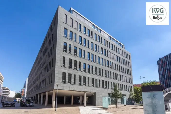 Pronájem kanceláře, Praha - Karlín, Rohanské nábřeží, 110 m2