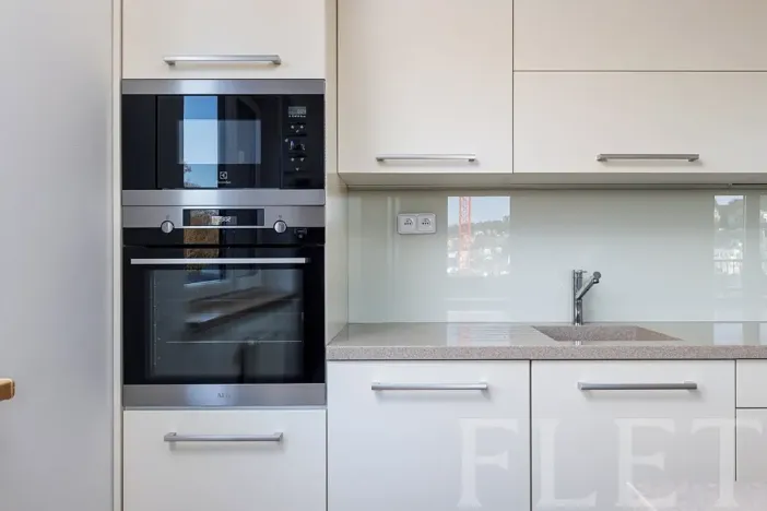 Prodej bytu 2+kk, Praha - Smíchov, Na Popelce, 58 m2