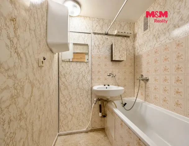 Prodej bytu 2+1, Osek, Hrdlovská, 54 m2