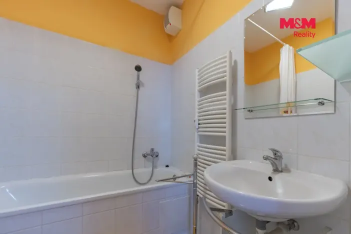 Pronájem bytu 2+1, Aš, Hlavní, 67 m2