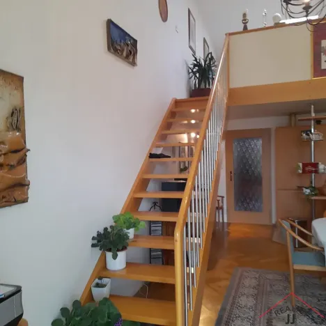 Pronájem bytu 3+kk, Praha - Suchdol, Suchdolské náměstí, 99 m2