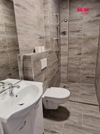 Pronájem bytu 1+kk, Tanvald, Horská, 37 m2